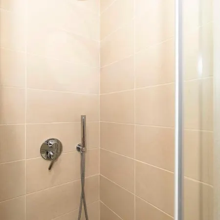San Salvario Functional Apartment Turin