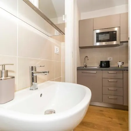 Guesthost - San Salvario Functional Torino