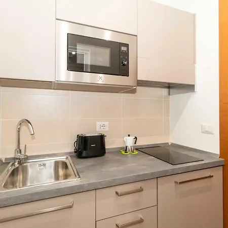 Guesthost - San Salvario Functional